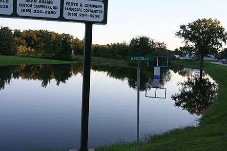 The Rock River flooded a business area near Kysor Drive and Route 2 in Byron, Illinois, USA during the 2007 Rock River Flooding.